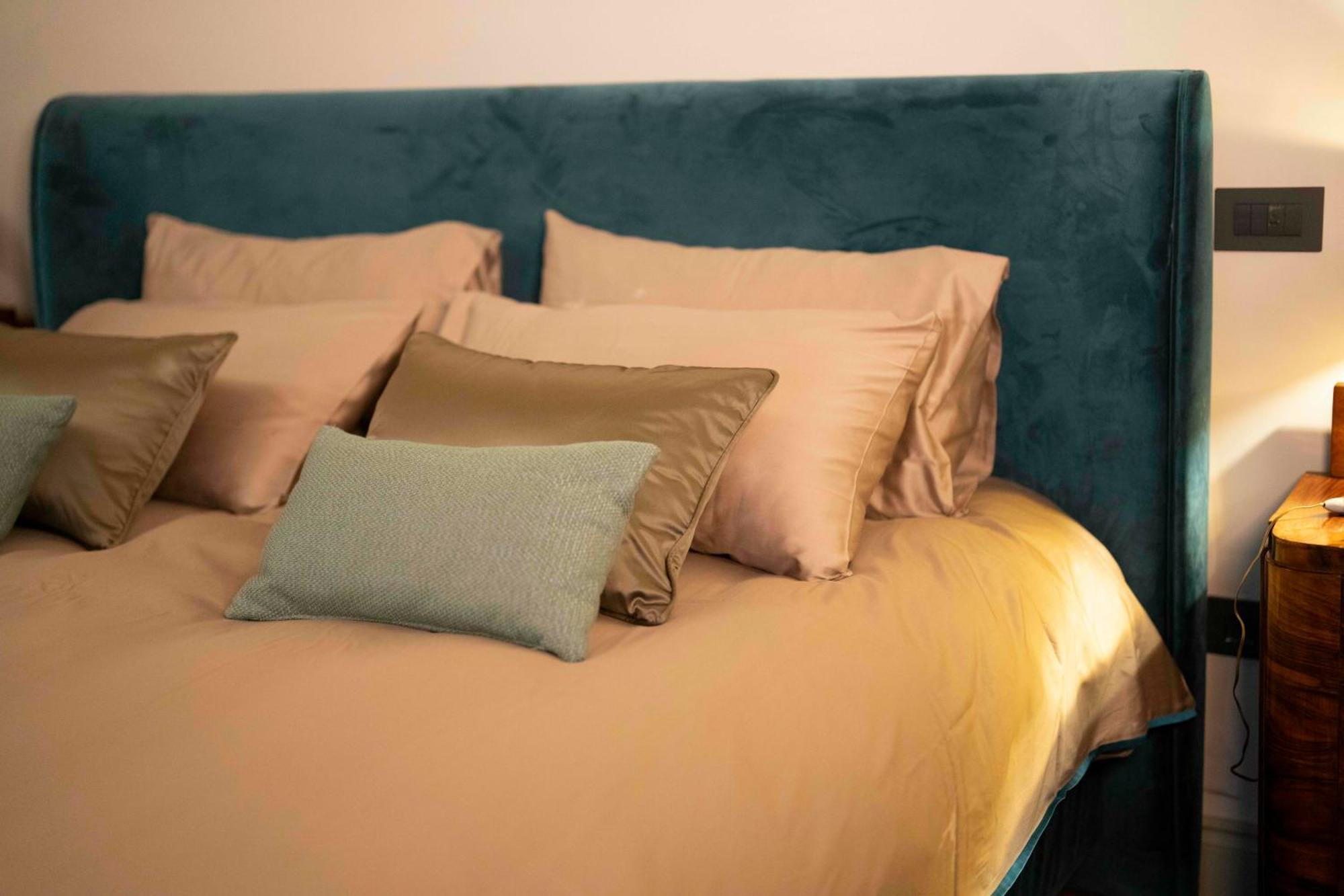 나폴리 Palazzo Carafa Santangelo B&B 외부 사진
